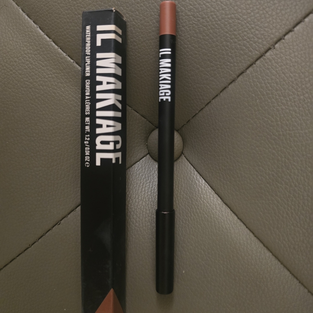 IL MAKIAGE Waterproof Lip Liner - Antique